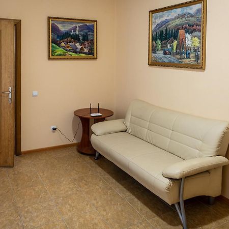 Hotel Gortenziya à Polyana  Extérieur photo