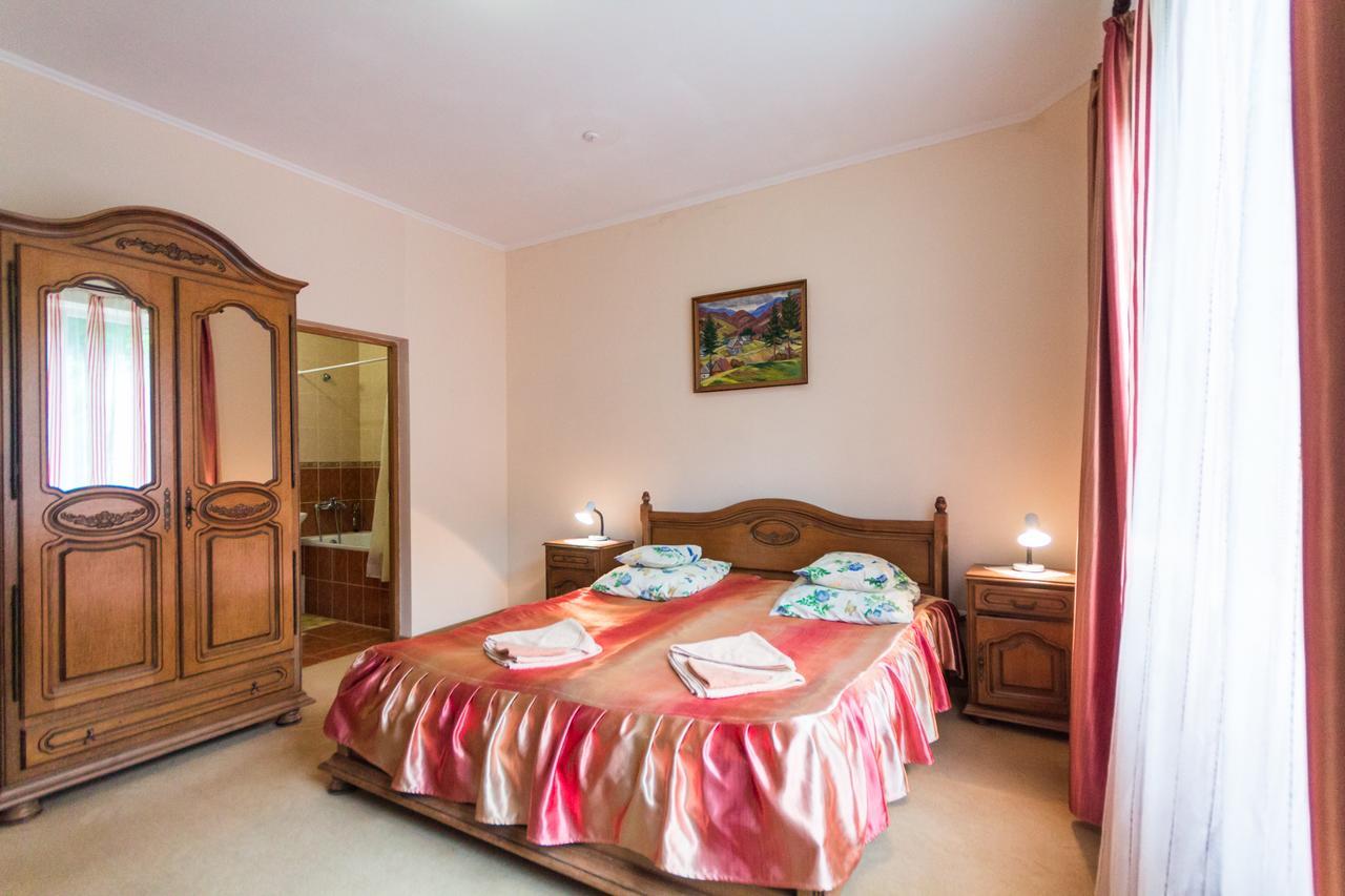 Hotel Gortenziya à Polyana  Extérieur photo