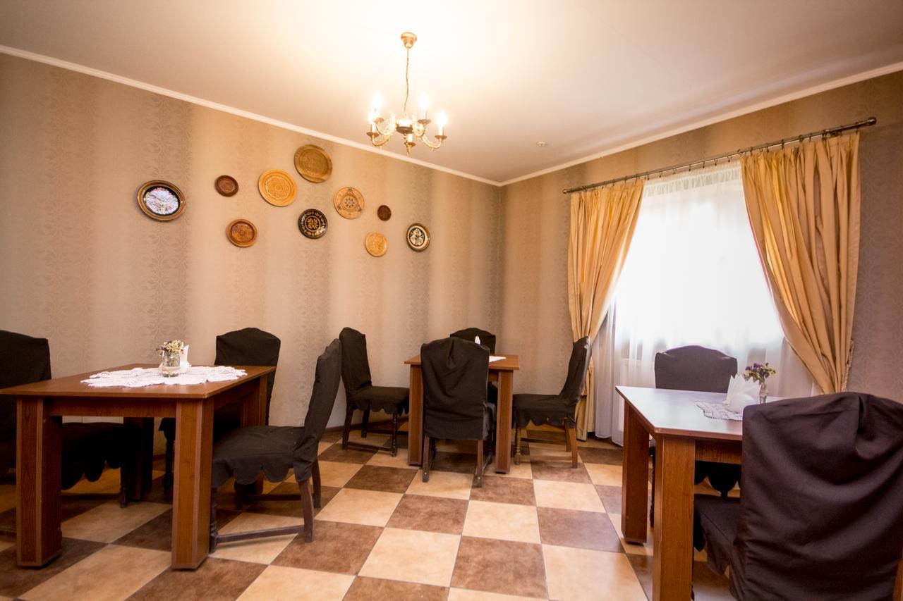 Hotel Gortenziya à Polyana  Extérieur photo