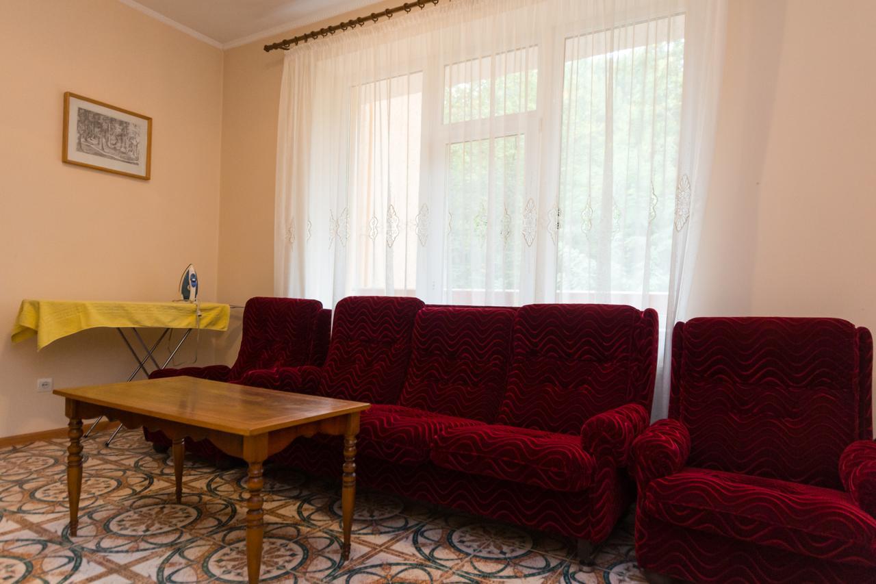 Hotel Gortenziya à Polyana  Extérieur photo